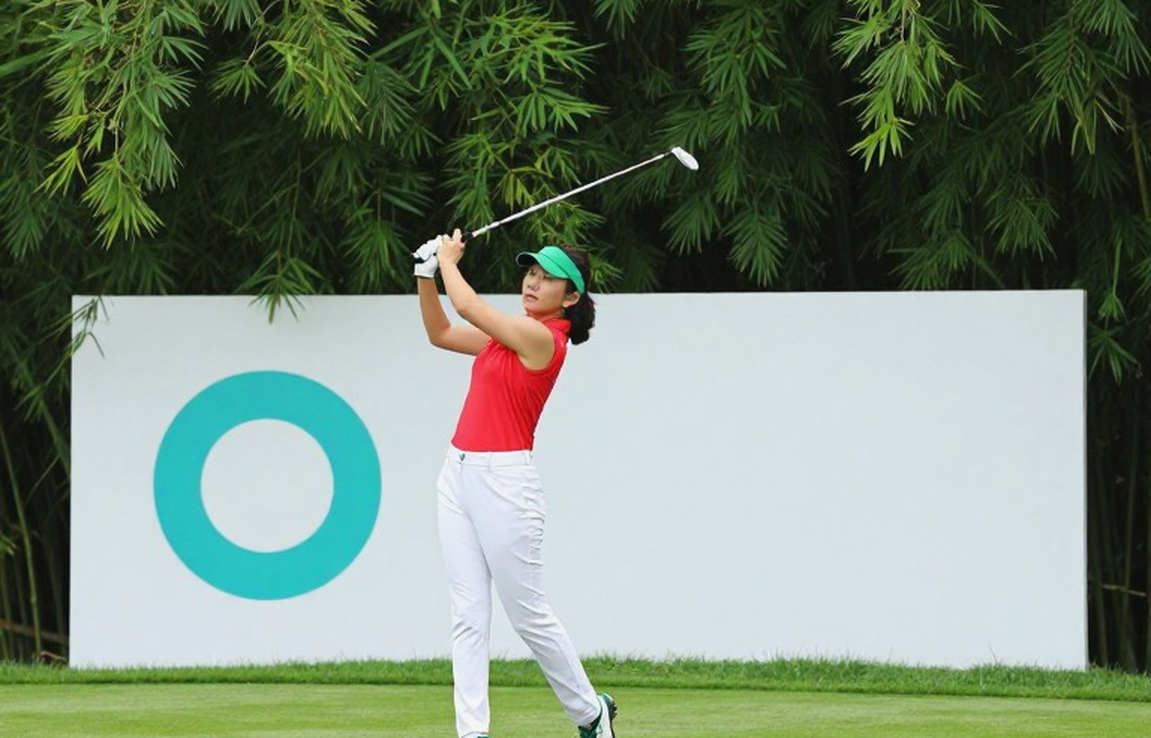 Cú gạt bốn foot ở Muirfield Village: Brendon de Jonge, Tiger Woods và buổi chiều mà đội trưởng tự tay chọn trận đánh