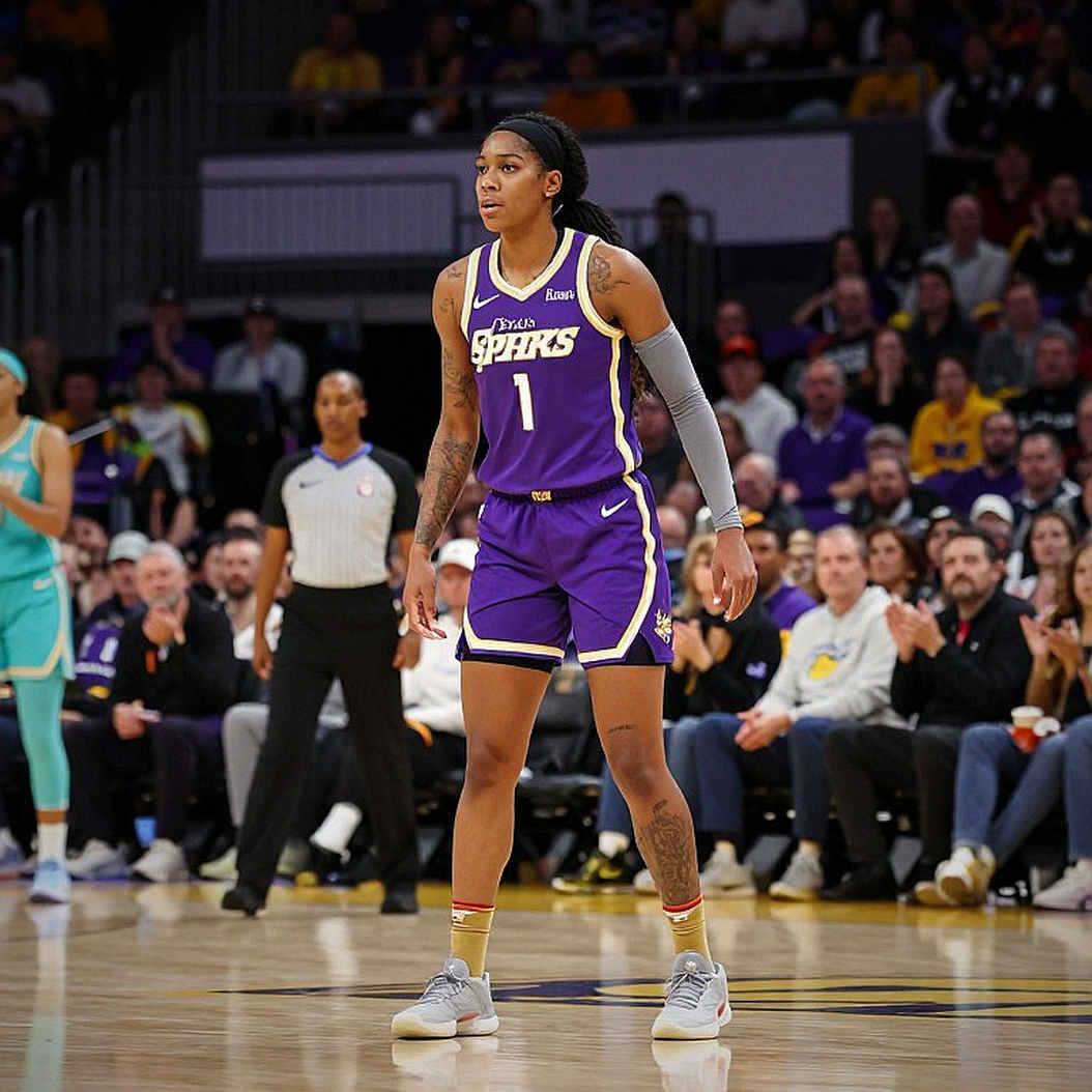 Kawhi Leonard và hồ sơ vượt trần lương: Khi phần dữ liệu nặng nhất lại không có nguồn