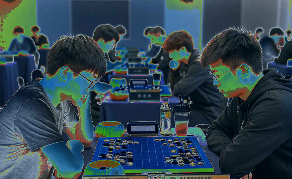 Gukesh, Sindarov và lời cảnh báo của Carlsen trước trận tranh ngôi vô địch cờ vua thế giới