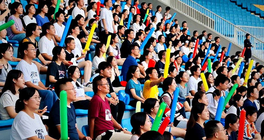 PSSI kêu gọi Bobotoh không đến Jakarta: Trận 'Kinh điển Indonesia' đối mặt thách thức an ninh PSSI kêu gọi Bobotoh không đến Jakarta: Trận 'Kinh điển Indonesia' đối mặt thách thức an ninh